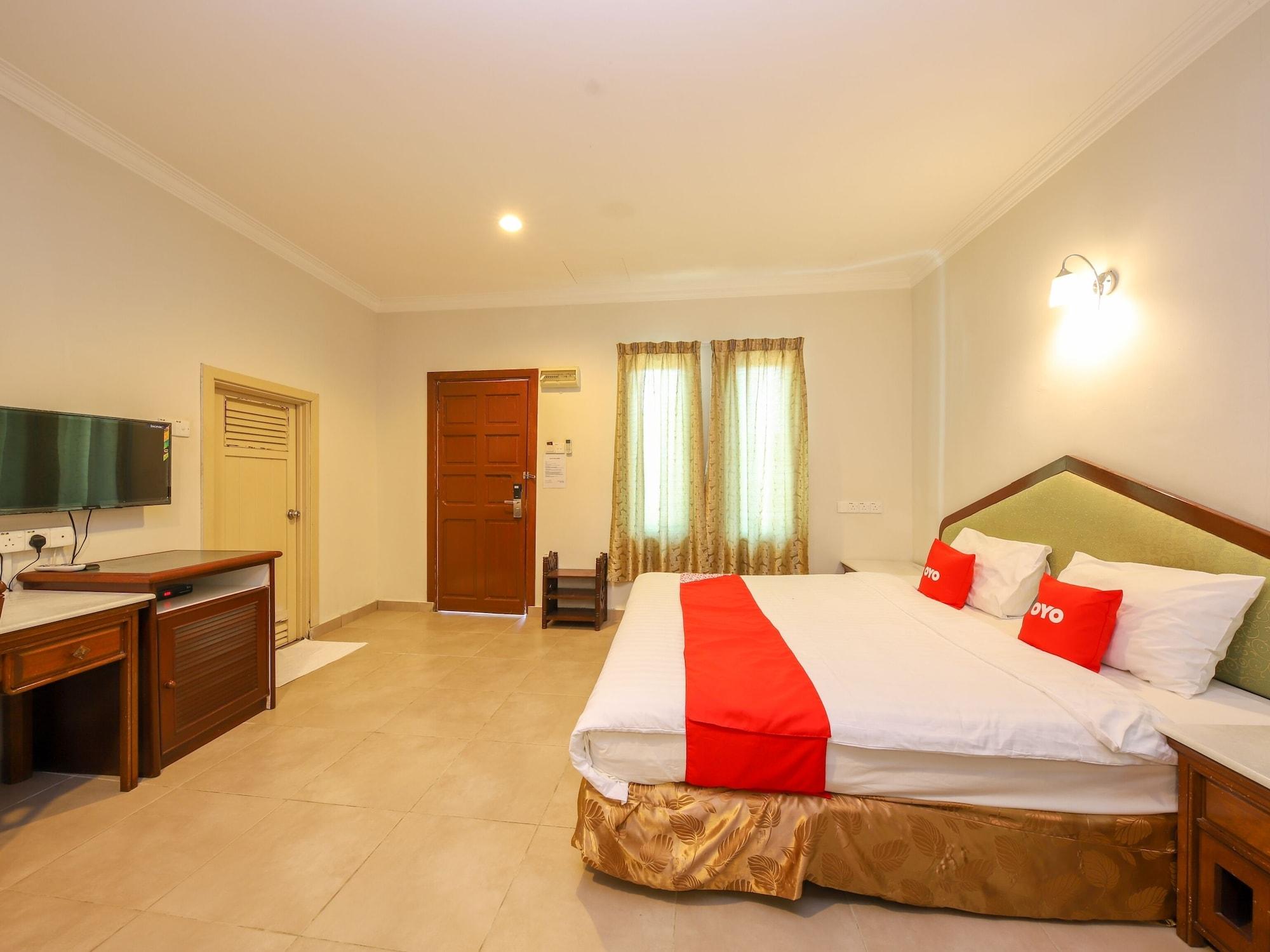 Oyo 89679 Dream Garden Resort Ayer Hangat Exterior photo