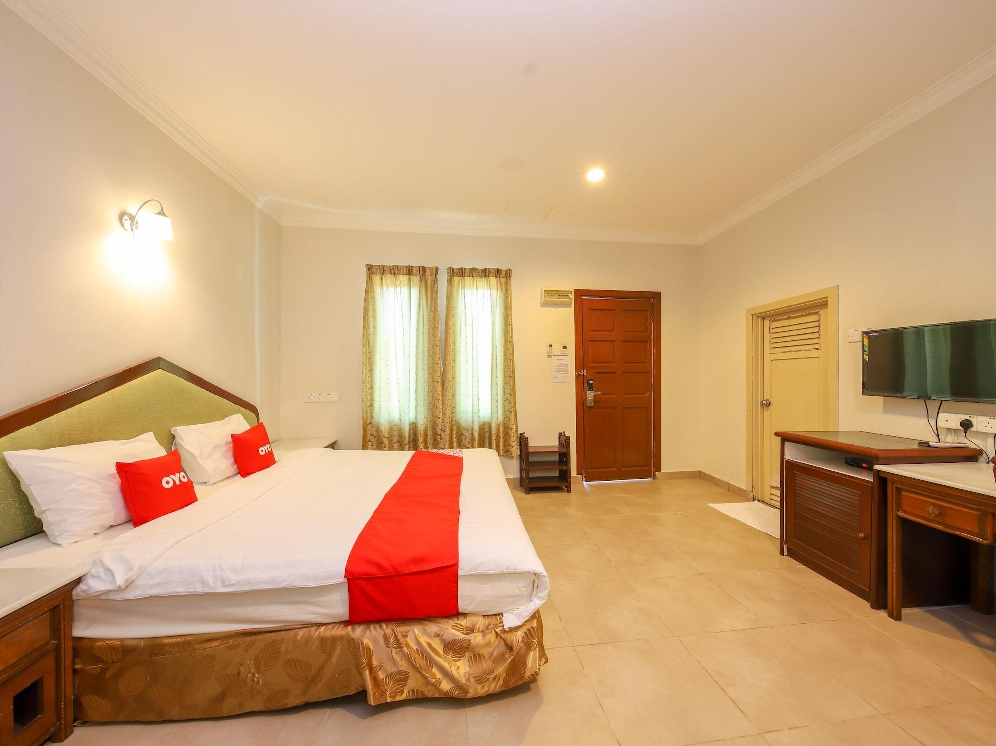 Oyo 89679 Dream Garden Resort Ayer Hangat Exterior photo